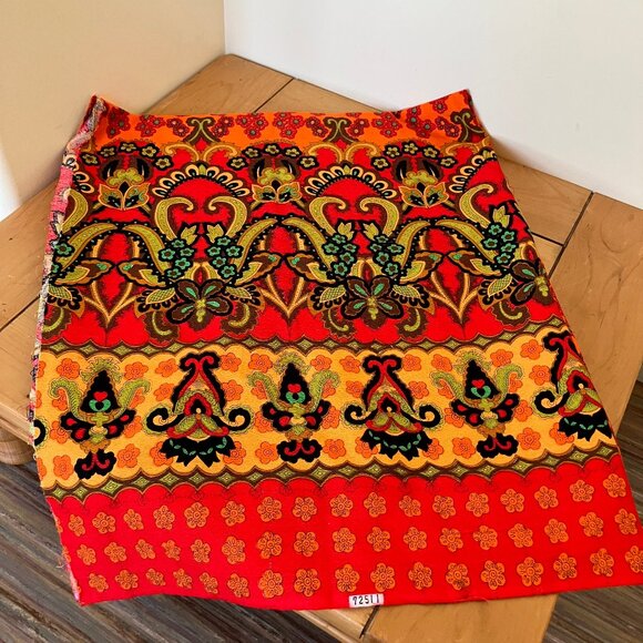 Flower Power Groovy Border Print Fabric Orange/Green Vintage Yardage 40x66" - Picture 1 of 8